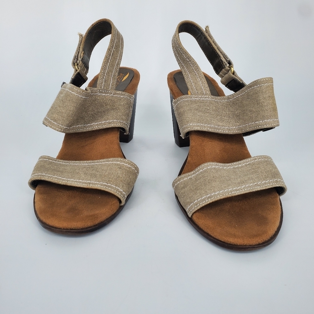 Aerosoles HEELREST Tan Canvas Block Heel Sandals Slingback Women's 8.5 M Shoes - Picture 7 of 7